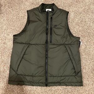 Nike vest